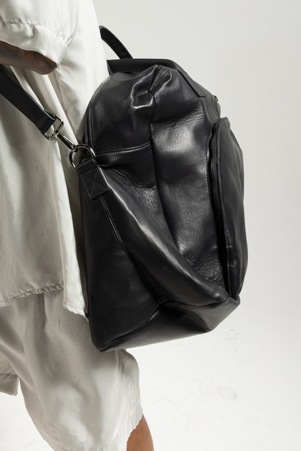 BAG 10 leather bag