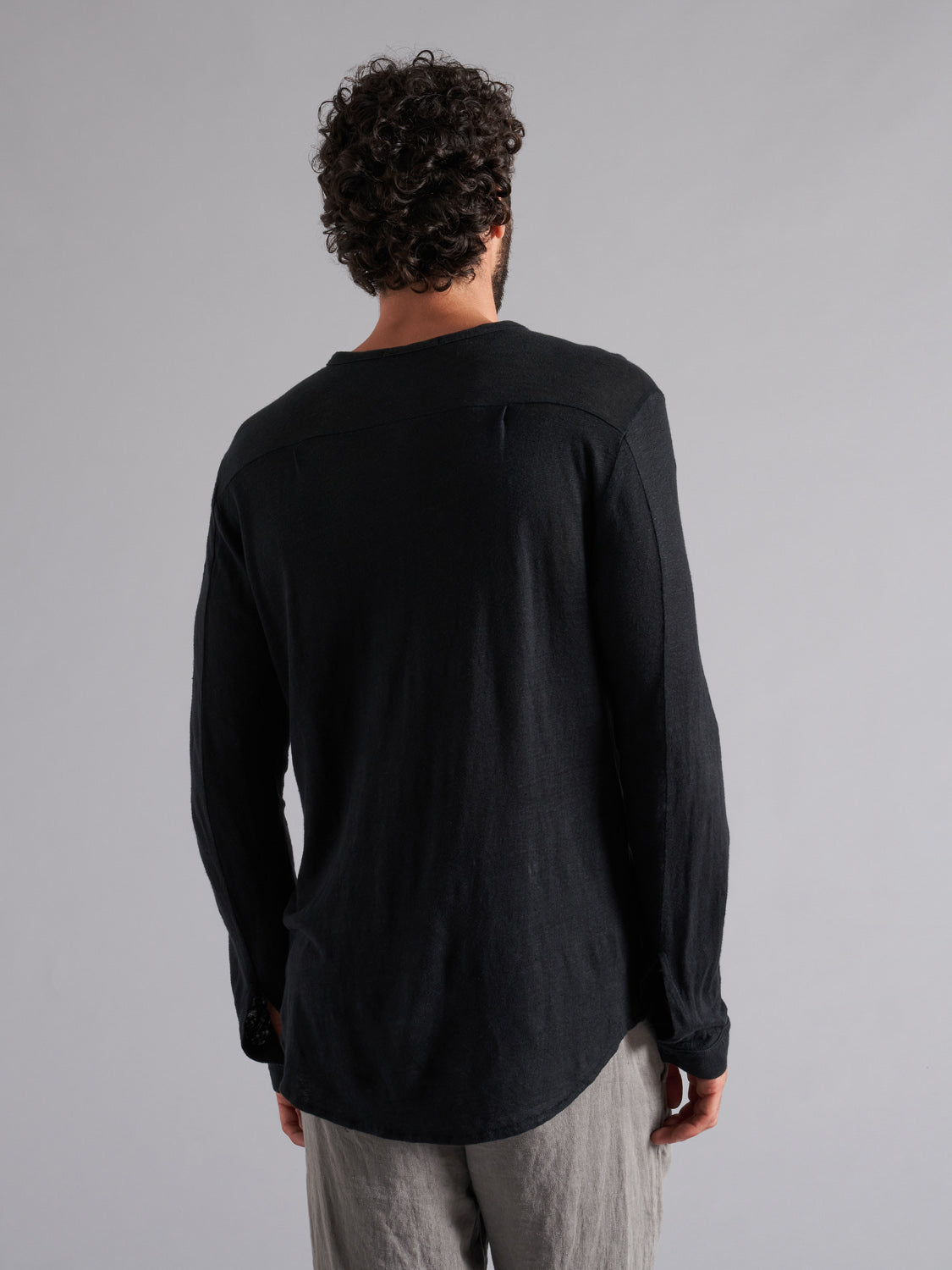 Long-sleeve linen sweater MTL019