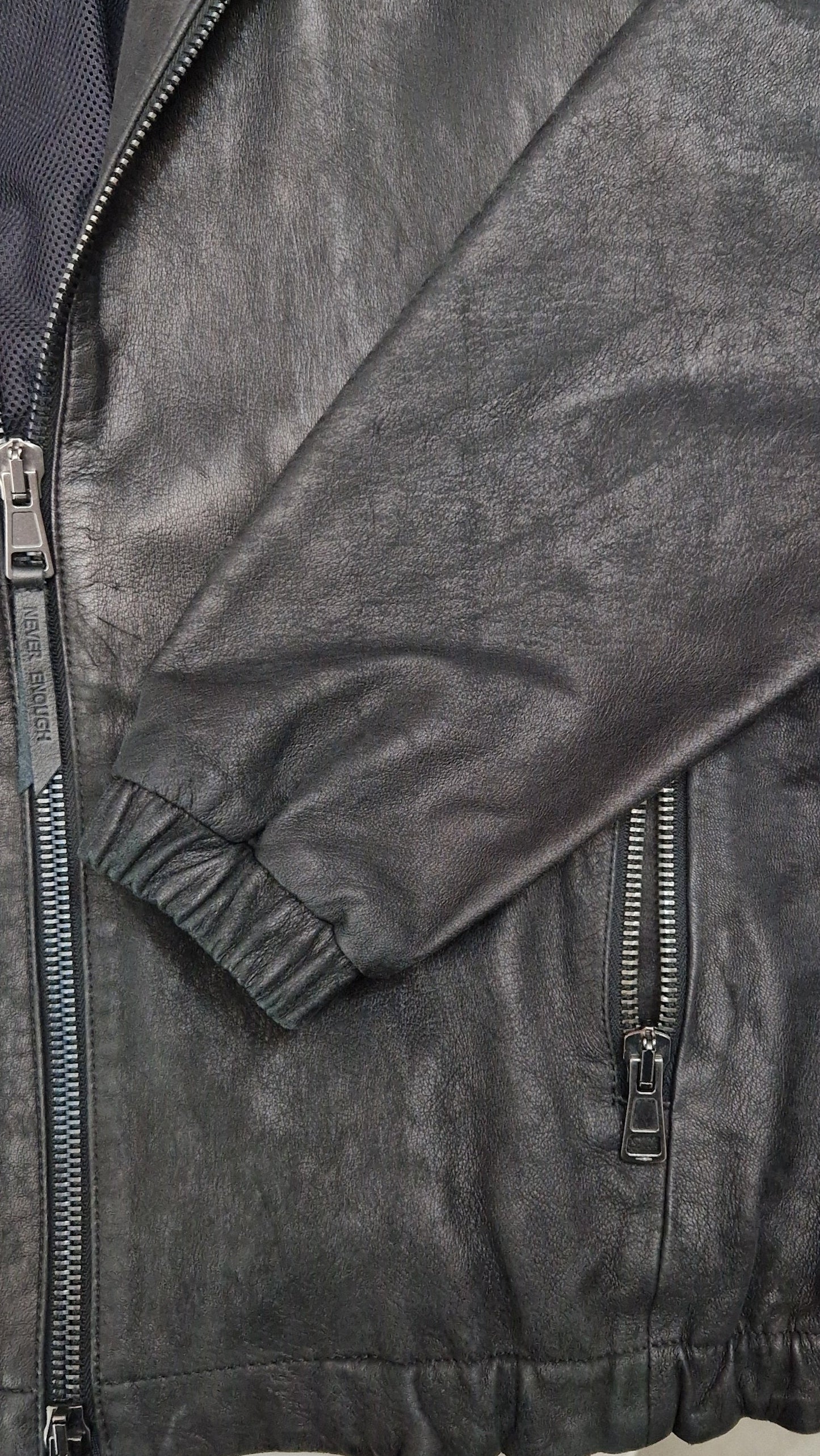 MEN'S LEATHER JACKET MJL065