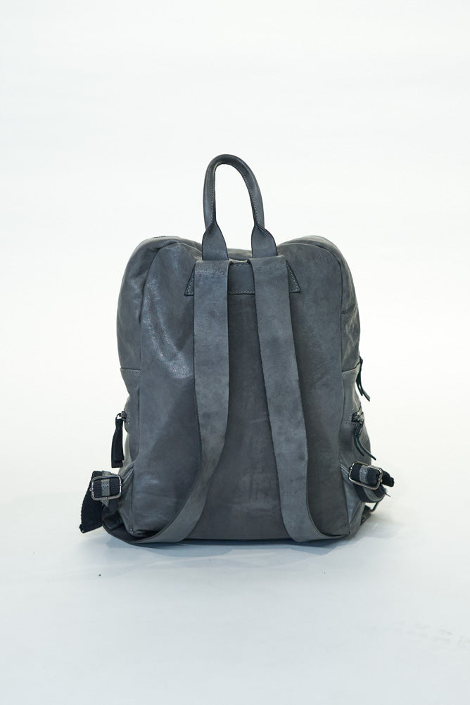 BAG 26 leather backpack 