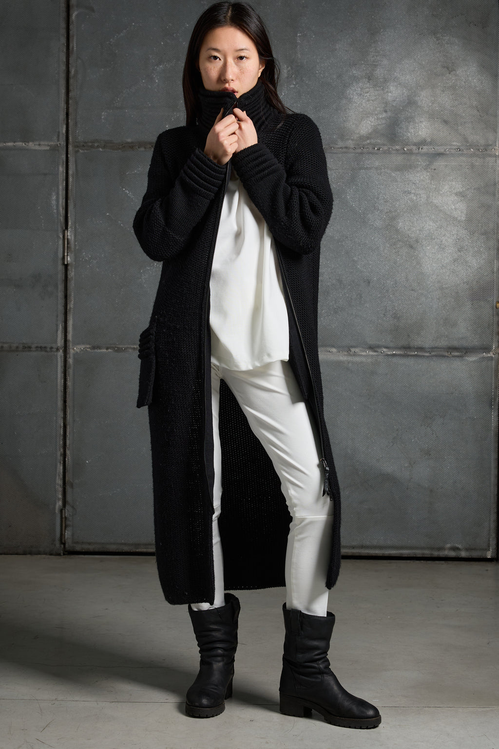 Women's wool cardigan LKC001