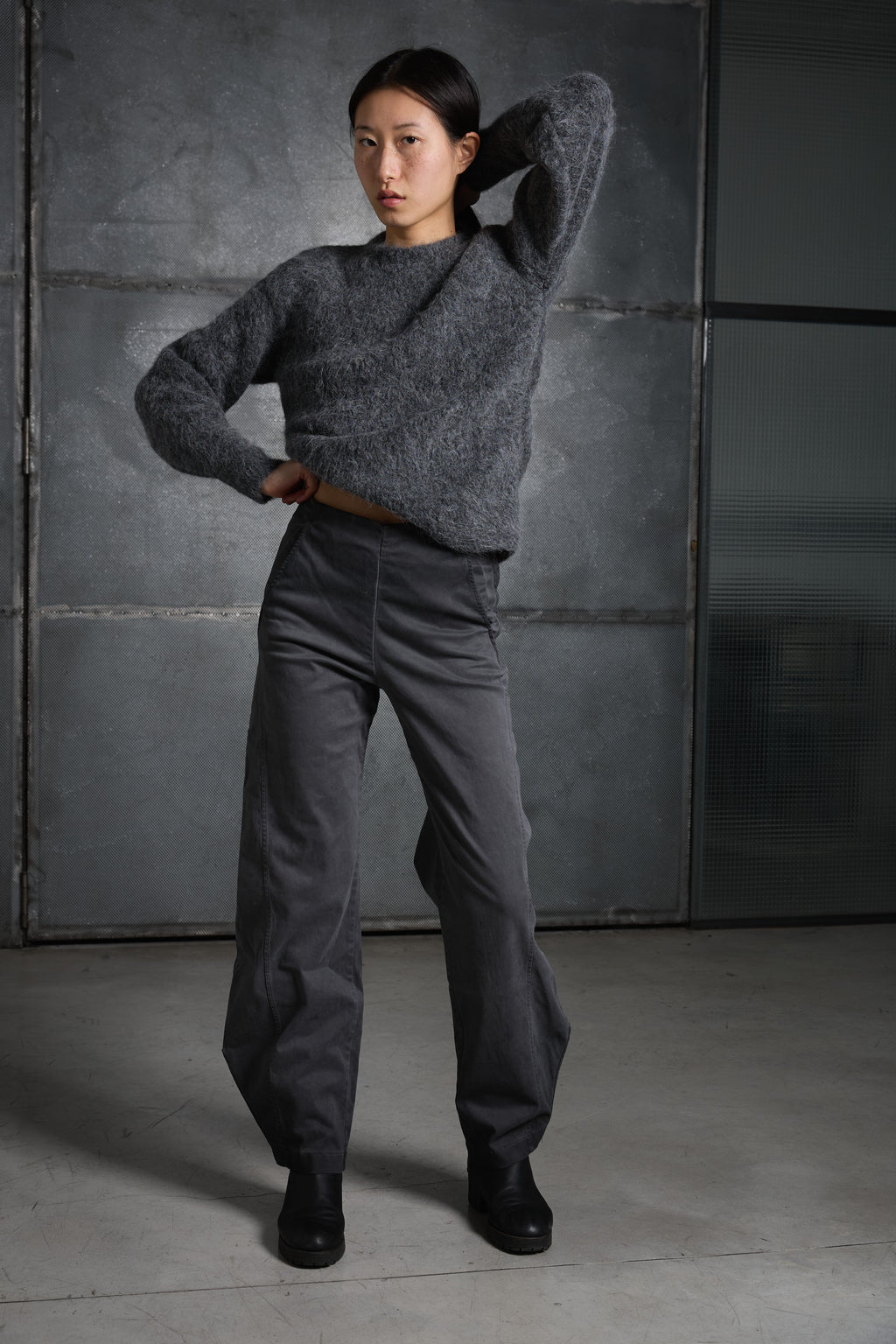 Women's crew neck sweater LKN038