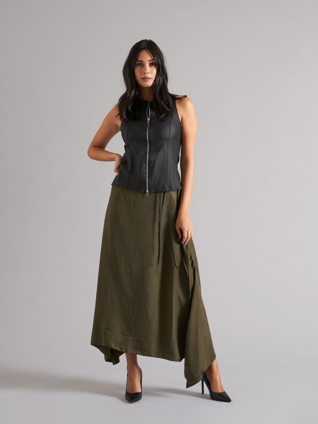 LVE002 genuine leather vest