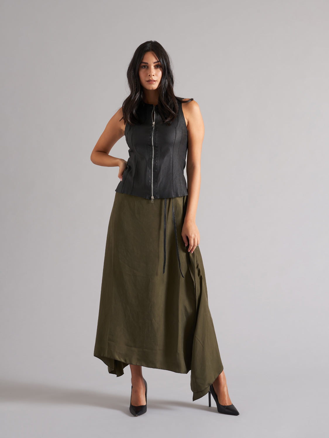 LVE002 genuine leather vest