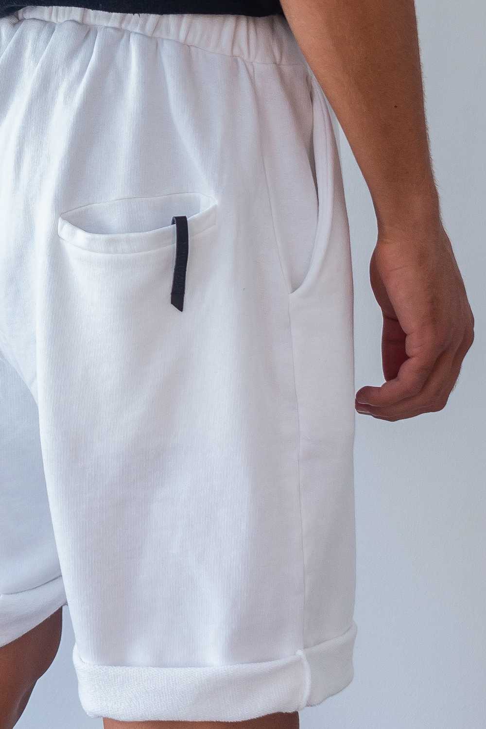 Men's linen Bermuda shorts MBE004 W142