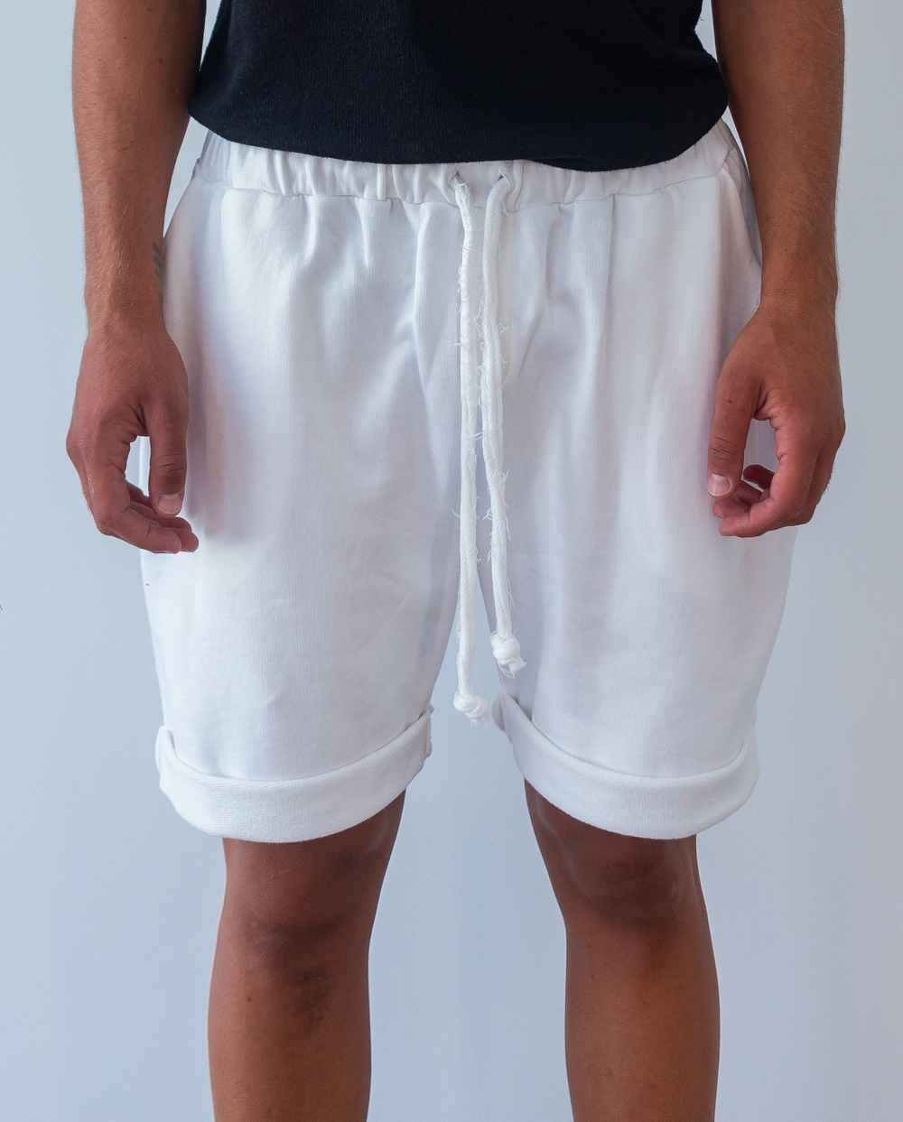 Men's linen Bermuda shorts MBE004 W142