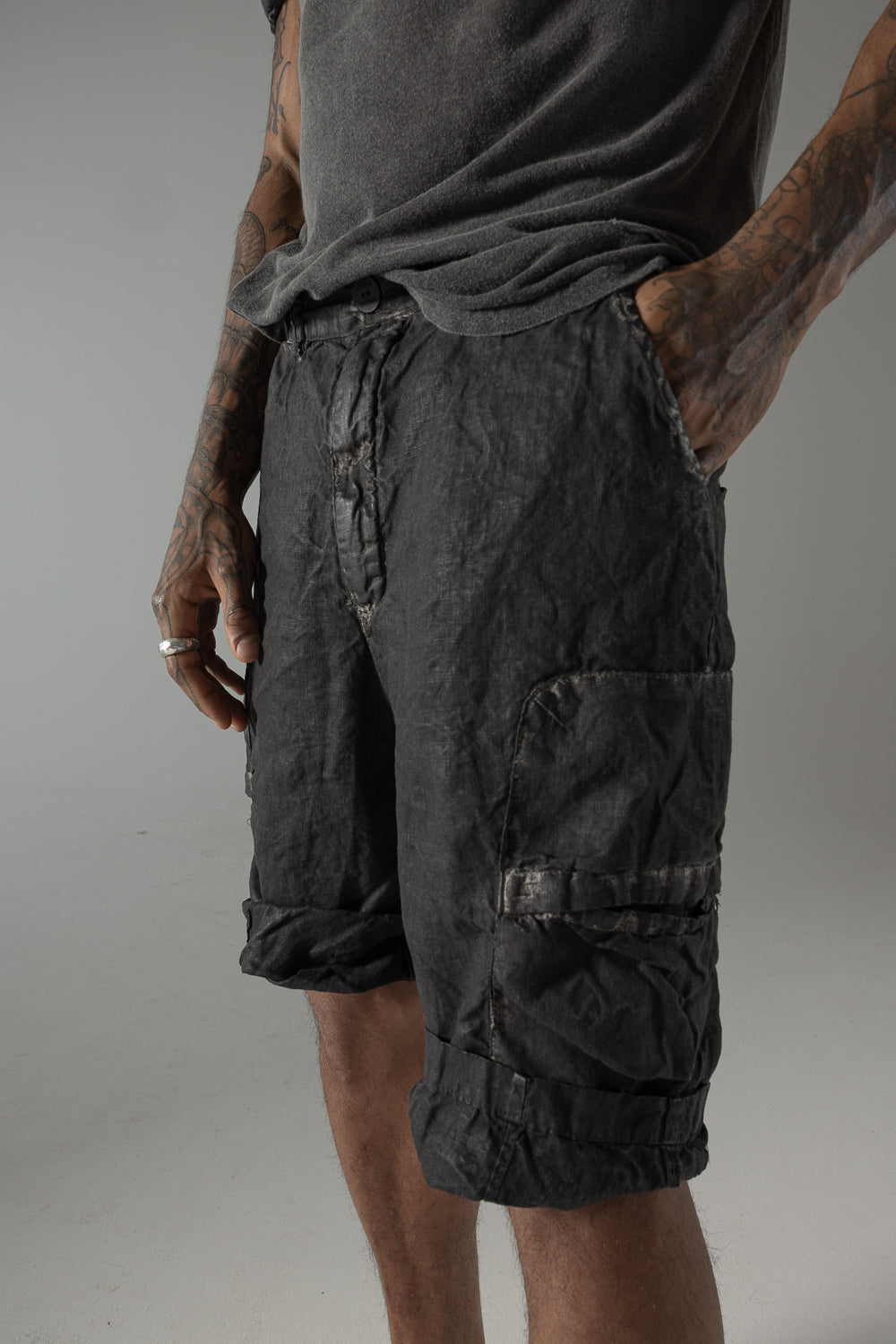 Men's linen Bermuda shorts with side pockets MBE012 COAT