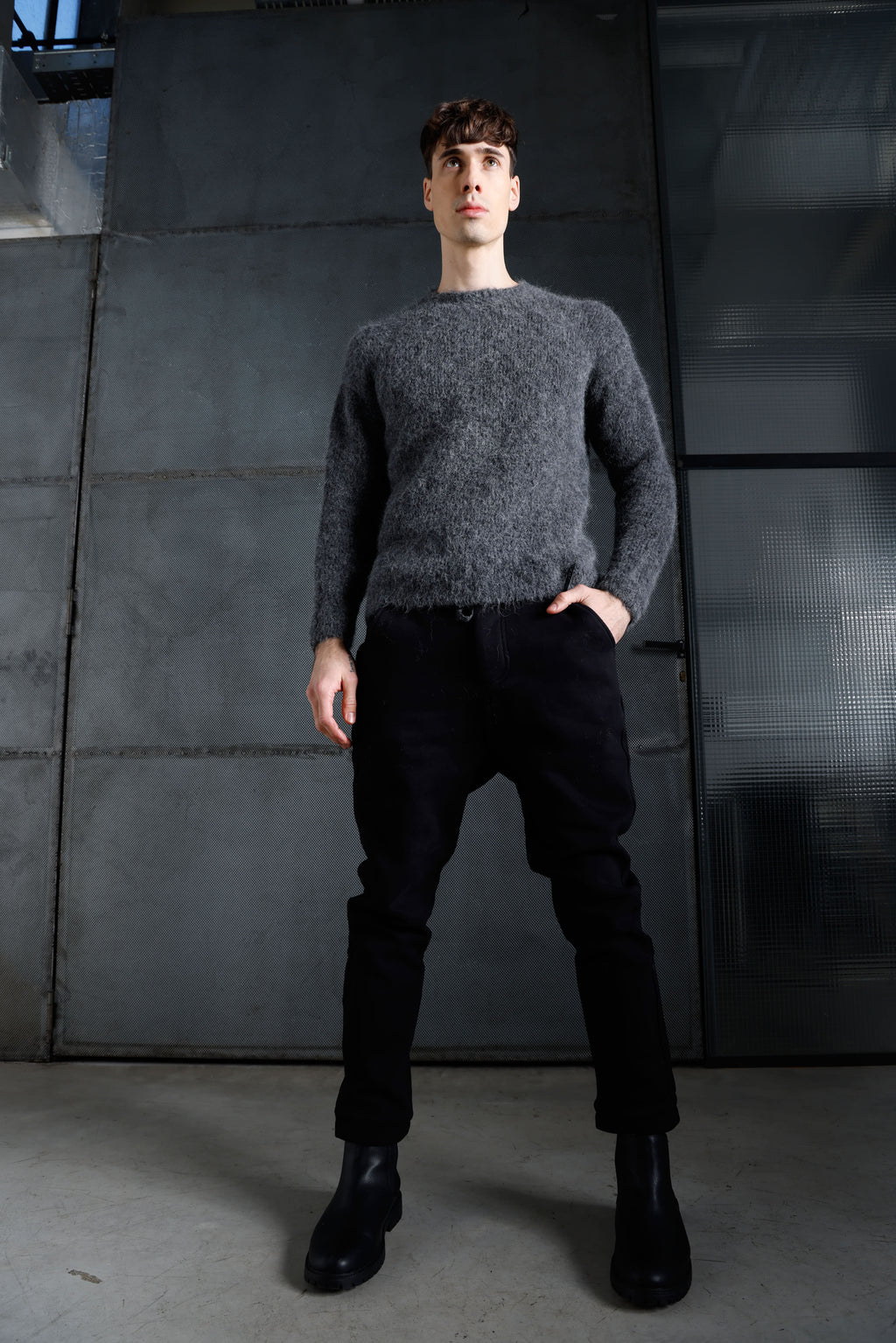 Men's crew neck sweater MKN083