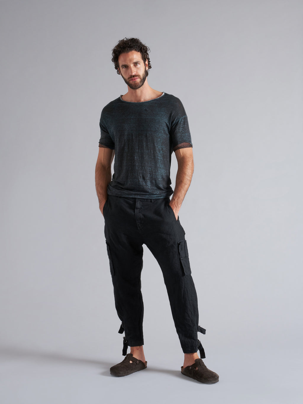 Men's linen cargo trousers MPA055 W142