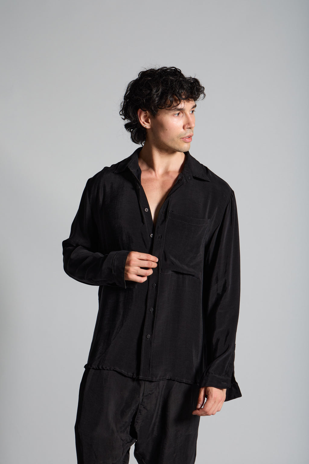 Men's cupro long-sleeved shirt MSL022