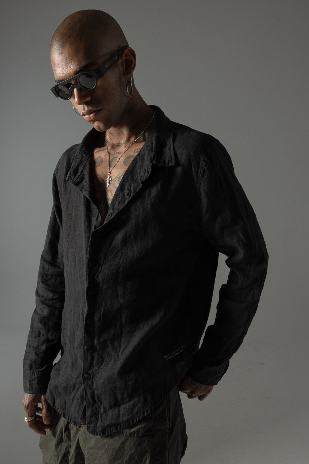 MSL026 long-sleeved linen shirt